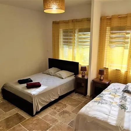 Lejlighed T-2ouest47m2 Dans La Maison Au Bord Du Canal Du Midi